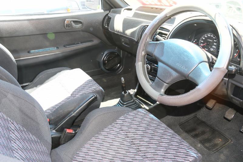 1998 SUZUKI SWIFT GTi