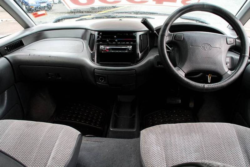 1999 TOYOTA TARAGO GLi TCR10R