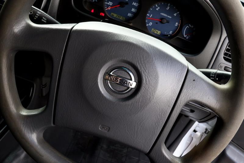 2006 NISSAN NAVARA DX D22
