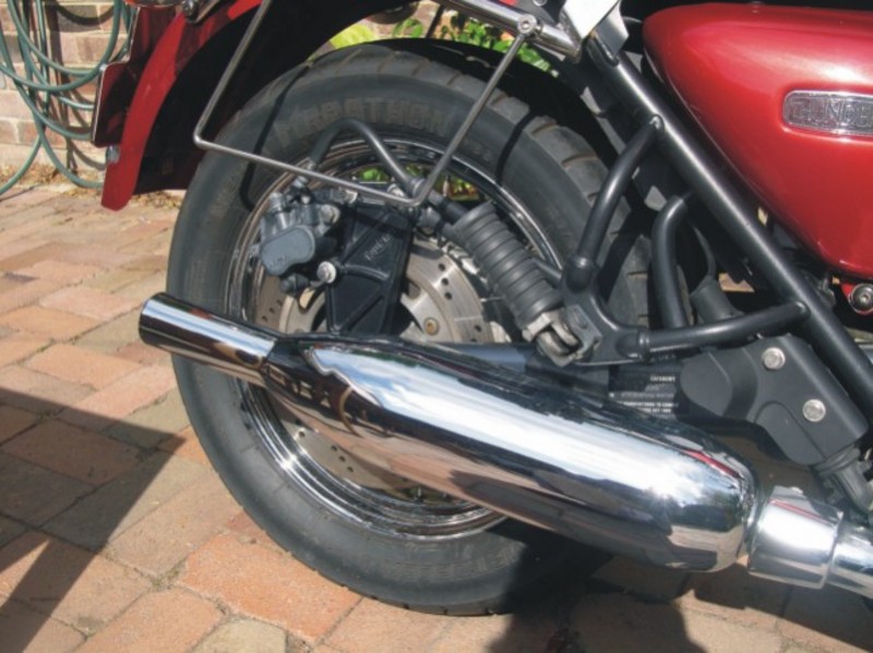 2001 TRIUMPH THUNDERBIRD 900