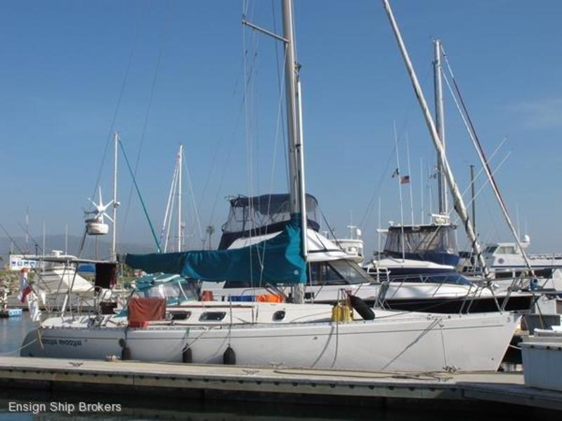 Beneteau 38S5