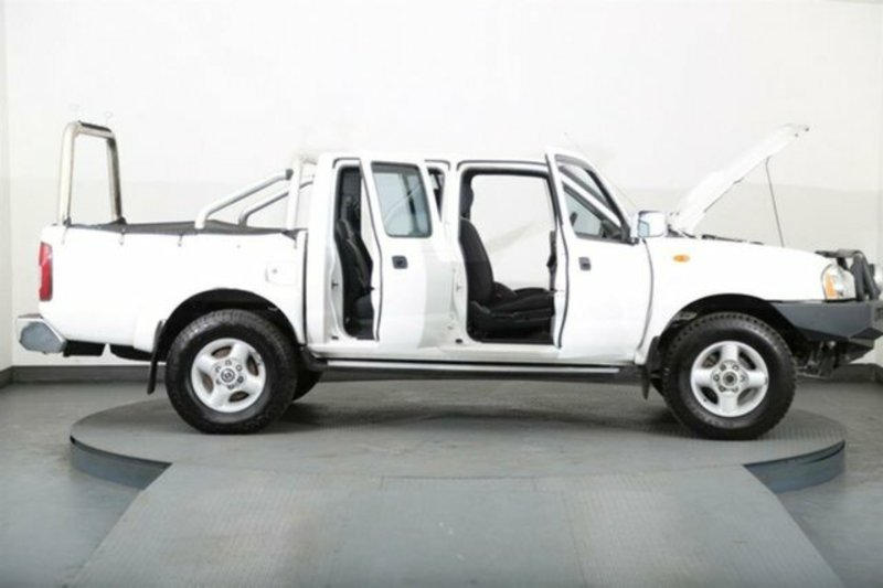 2009 NISSAN NAVARA ST-R (4x4) D22 MY08