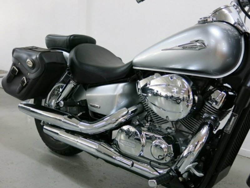 2009 HONDA VT400