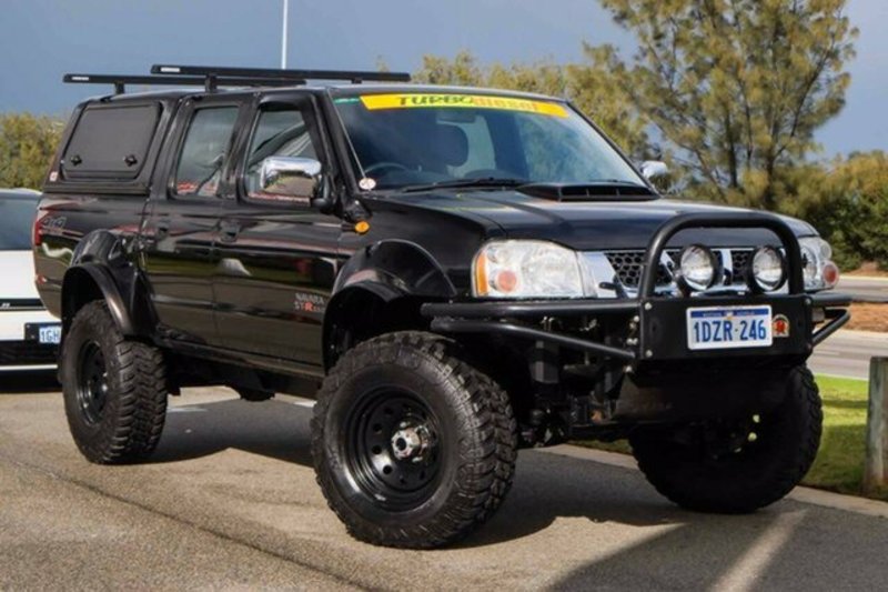 2012 NISSAN NAVARA ST-R SPECIAL EDITION (4x4) D22 SERIES 5