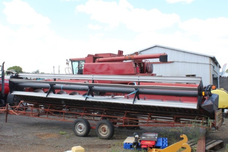 1990 Case IH 1688 1688 HarvesterHeader