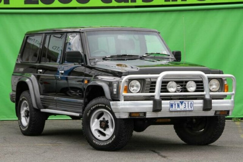 1995 NISSAN PATROL ST (4x4) GQ