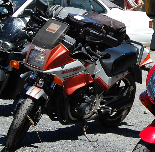 1983 SUZUKI GSX 550