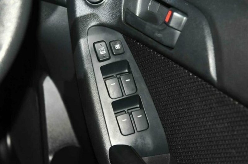 2012 KIA CERATO S TD MY12