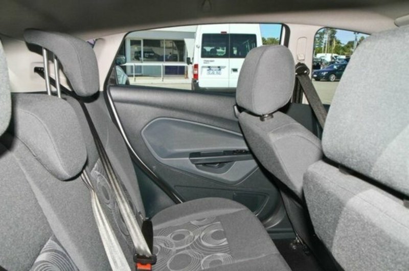2012 FORD FIESTA LX PwrShift WT
