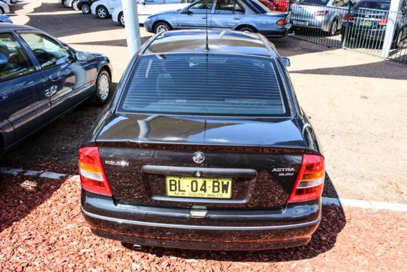 2001 HOLDEN ASTRA CITY TS