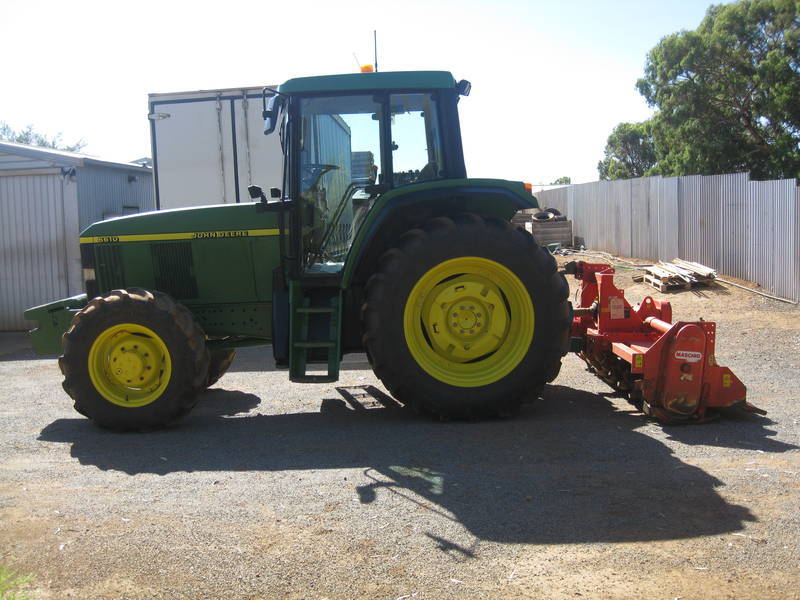 2000 JOHN DEERE 6610