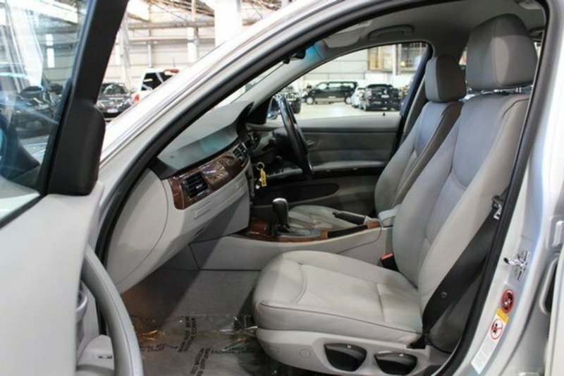 2006 BMW 3 20i EXECUTIVE E90