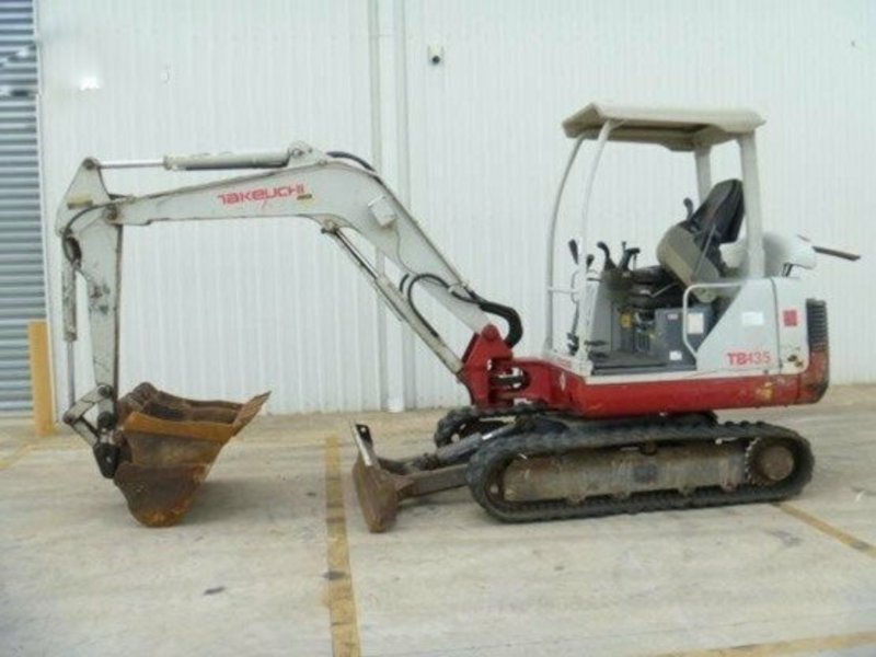2007 TAKEUCHI 5432 TB135 Excavator Face