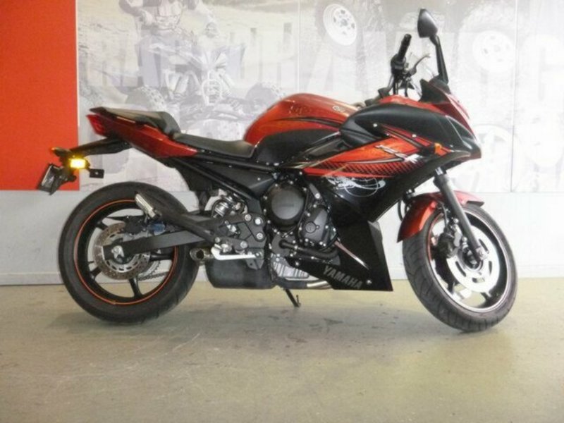 2011 YAMAHA 600CC FZ6R 11