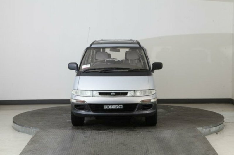 1992 TOYOTA ESTIMA EMINA