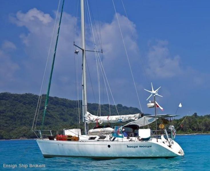 Beneteau 38S5