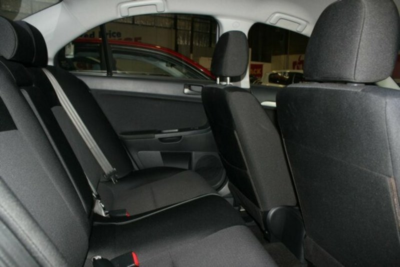 2007 MITSUBISHI LANCER ES CH MY07