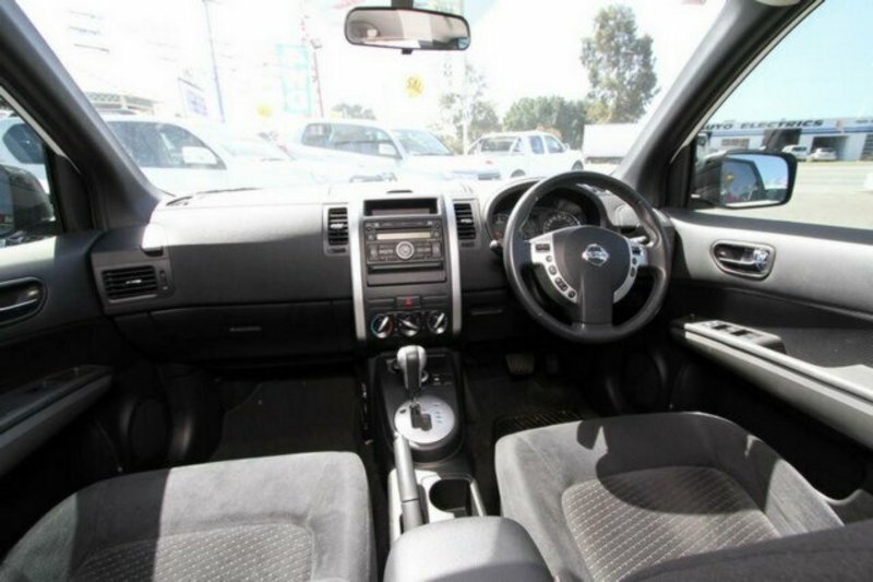 2011 NISSAN X-TRAIL TS 4X4