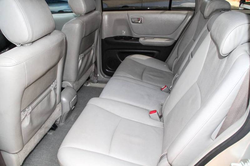 2006 TOYOTA KLUGER GRANDE (4x4) MCU28R UPGRADE