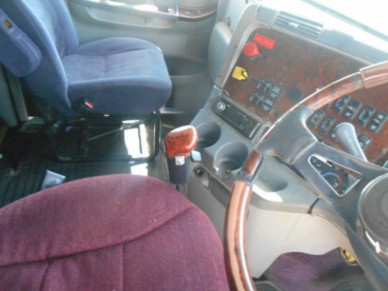 2000 FREIGHTLINER Century C(ST)120 Century Class FLX Century C(ST)120 Truck