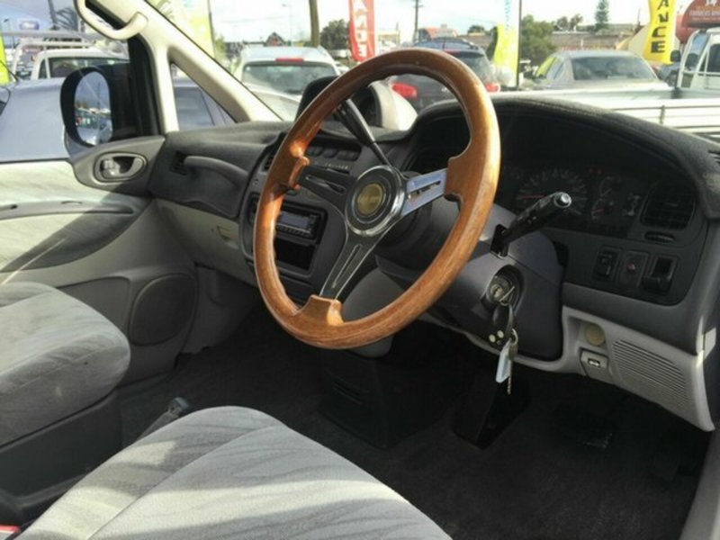 1994 MITSUBISHI DELICA Exceed P25W