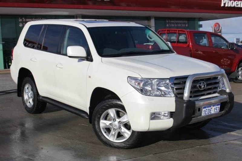 2011 TOYOTA LANDCRUISER SAHARA UZJ200R MY10