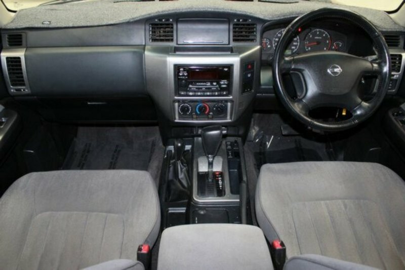2006 NISSAN PATROL ST (4x4) GU IV