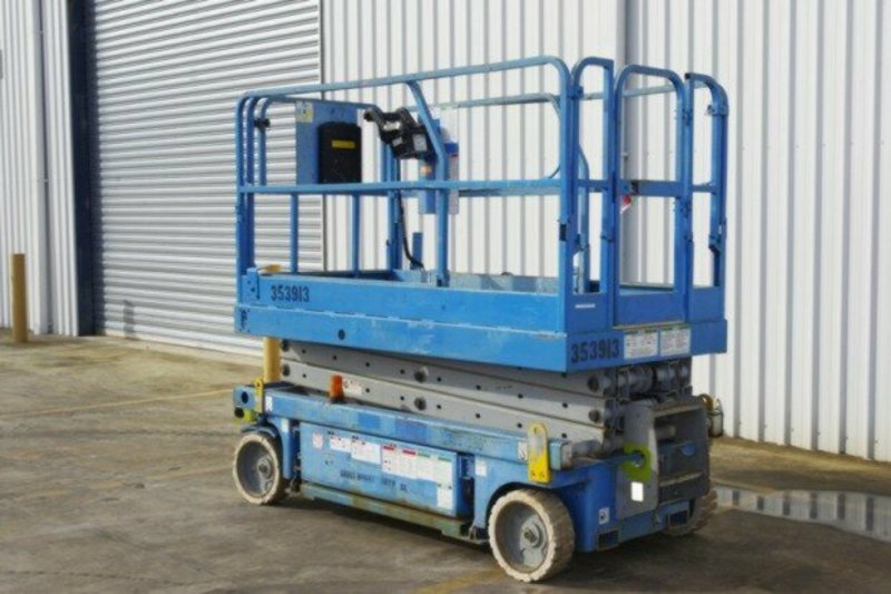 2002 GENIE 14496 GS2046 CraneLifting