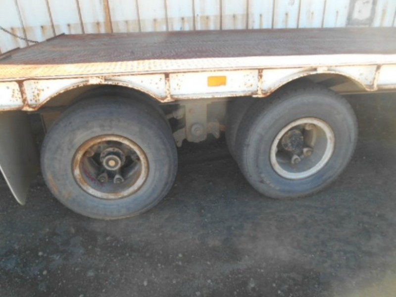 Macol TagPlant(with ramps) Tag Trailer