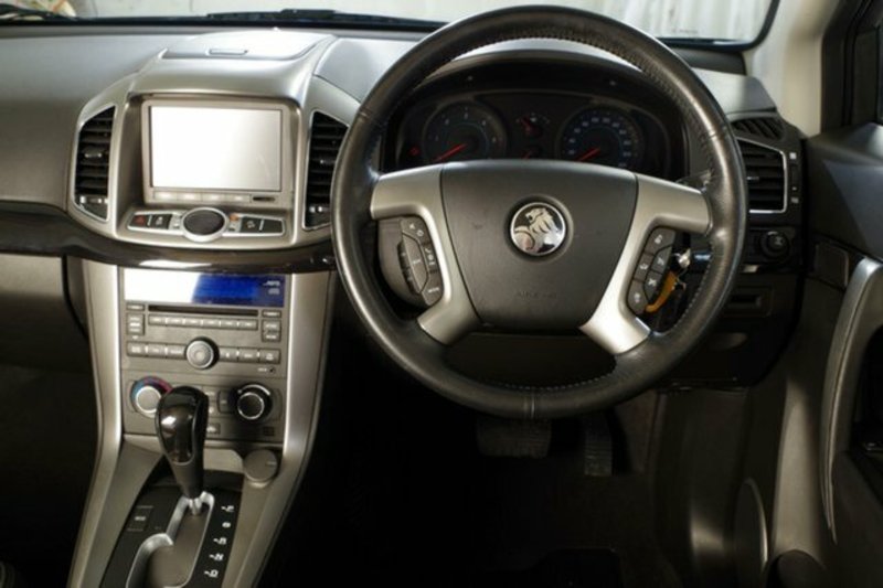 2011 HOLDEN CAPTIVA 7 LX (4x4) CG SERIES II