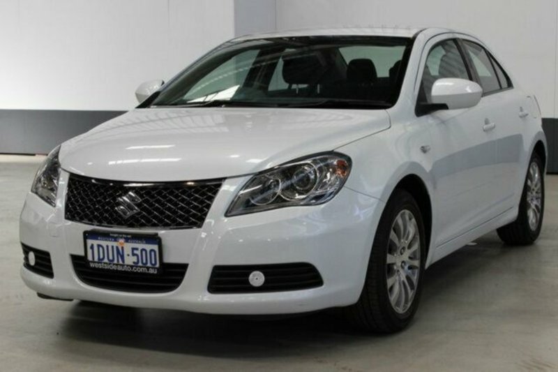 2010 SUZUKI KIZASHI XL FR