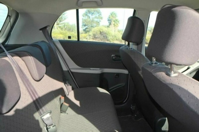 2009 TOYOTA YARIS Edge NCP90R MY09