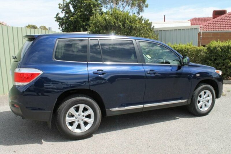 2013 TOYOTA KLUGER KX-R 2WD GSU40R MY12