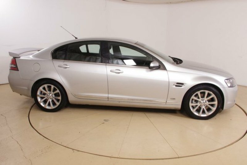 2008 HOLDEN CALAIS V VE MY08
