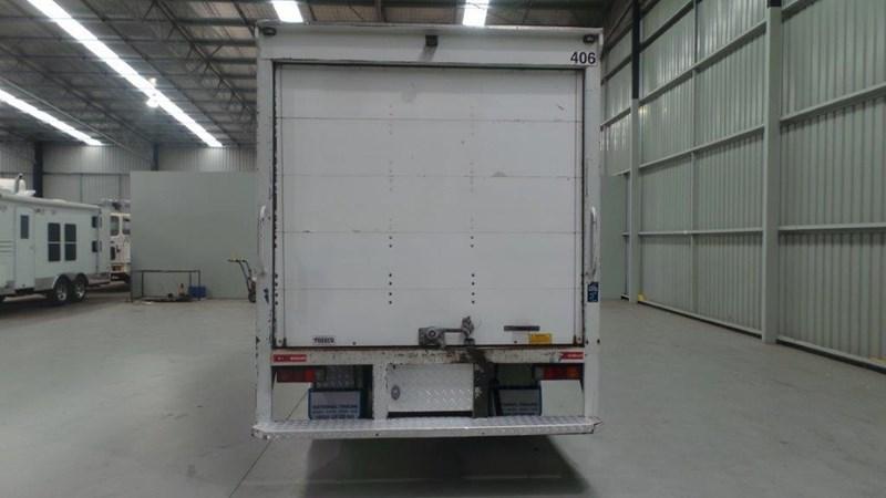 2006 FUSO CANTER