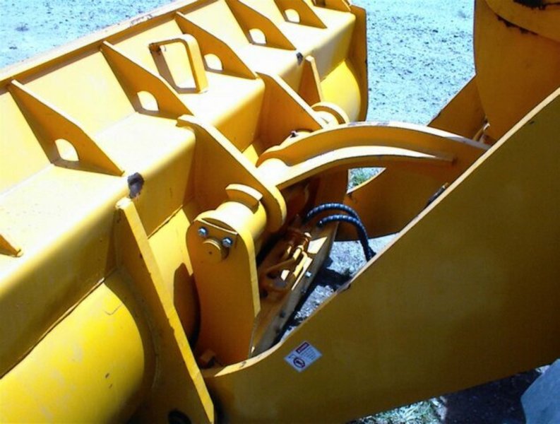 2012 VICTORY VL300 loader