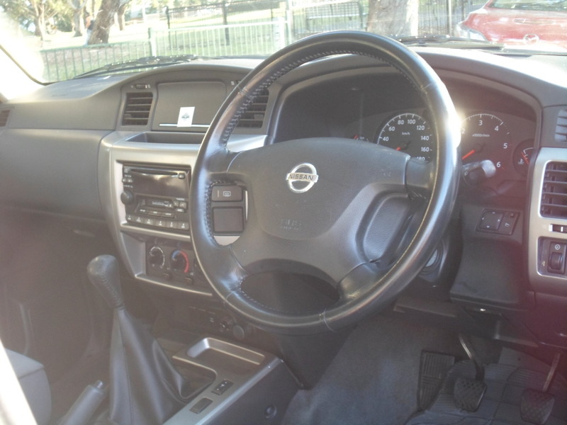 2006 NISSAN PATROL ST (4x4) GU IV