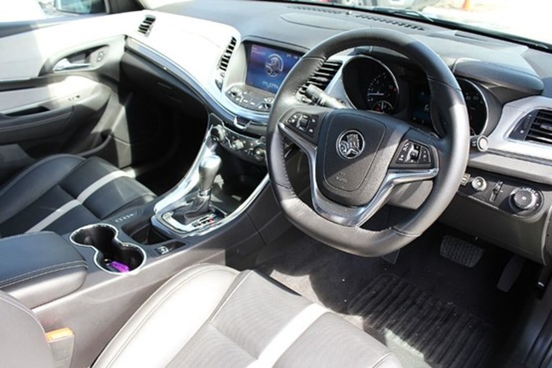 2014 HOLDEN CALAIS V VF