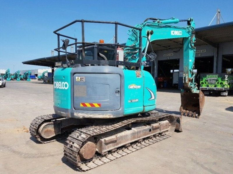 2011 KOBELCO SK135SR -2