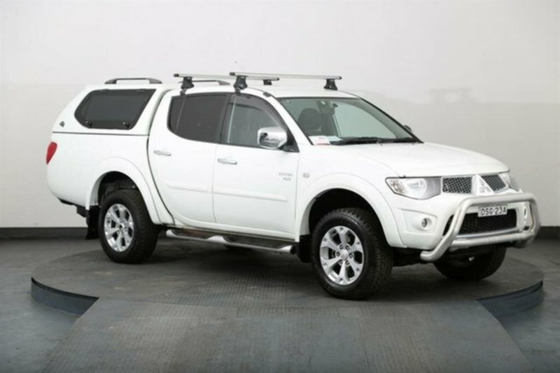 2015 MITSUBISHI TRITON GLX-R (4x4) MN MY15