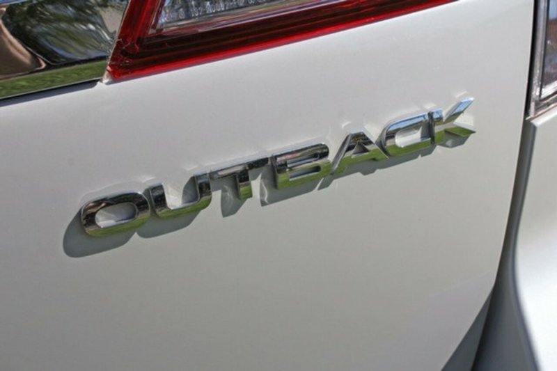 2014 SUBARU OUTBACK 2.5i PREMIUM MY15