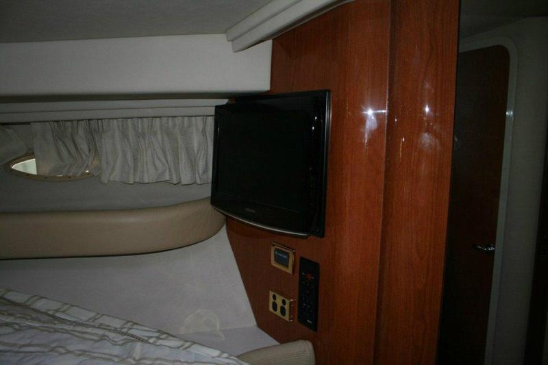Sea Ray 410 Sundancer