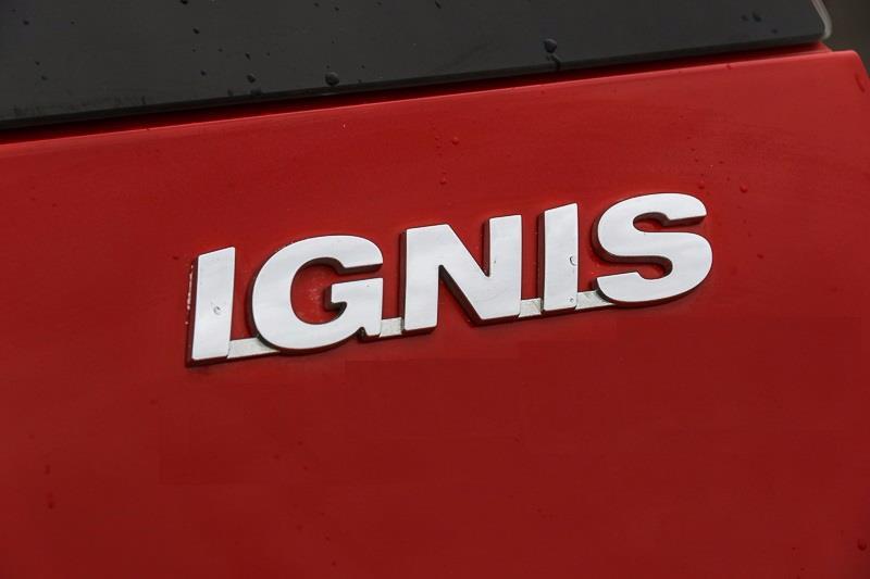 2004 SUZUKI IGNIS