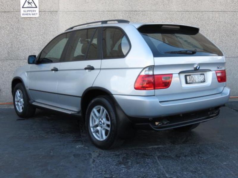 2004 BMW X5 3.0i E53