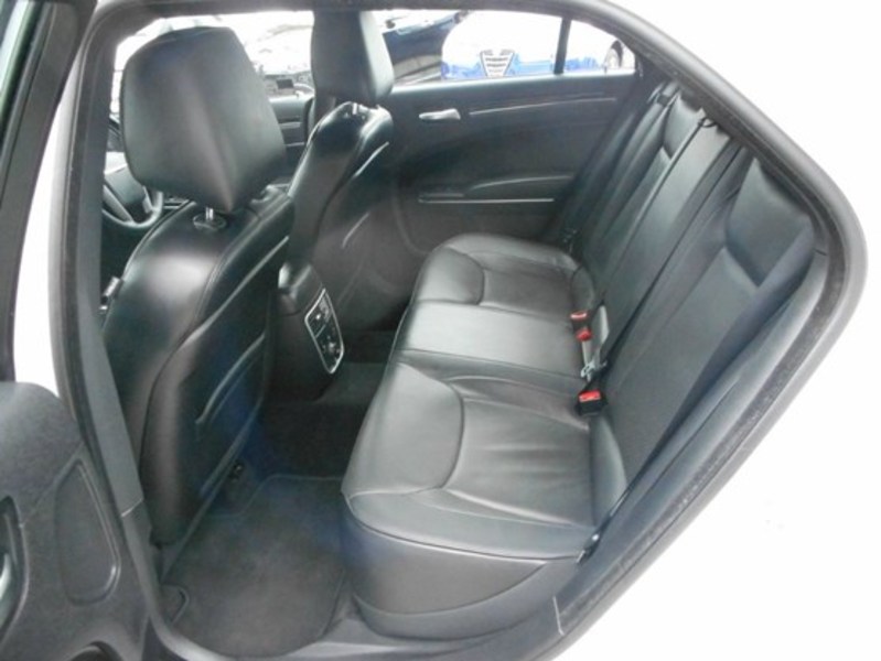 2014 CHRYSLER 300 C E-SHIFT MY14