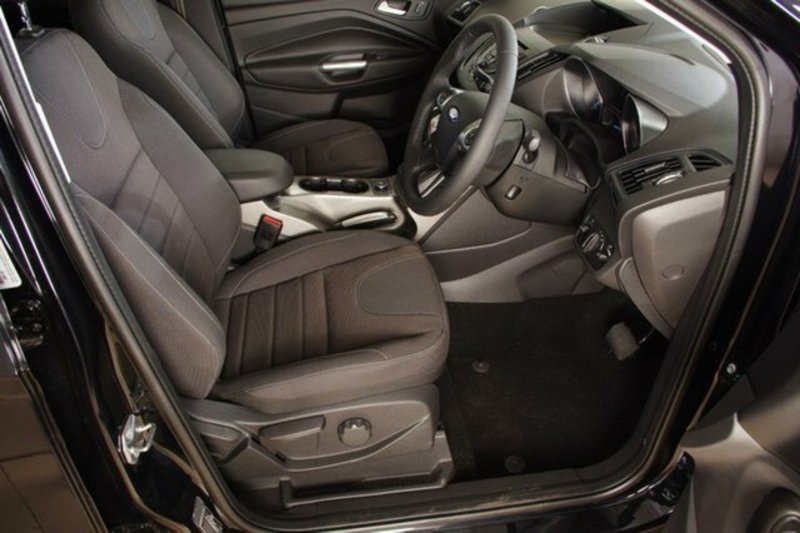 2013 FORD KUGA Ambiente AWD TF