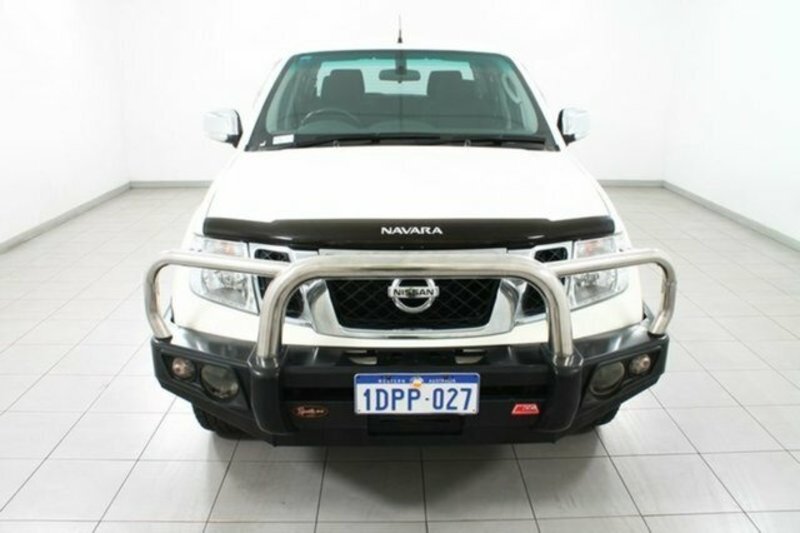 2011 NISSAN NAVARA ST-X (4x4) D40 SERIES 4