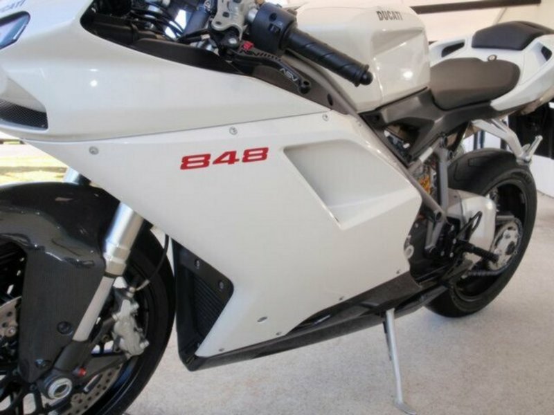 2010 DUCATI 848 850CC MY09 J00138