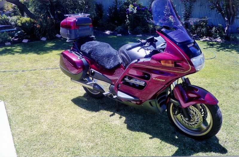 2002 HONDA 1100CC ST1100A