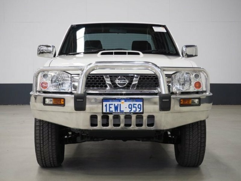 2013 NISSAN NAVARA ST-R (4x4) D22 SERIES 5